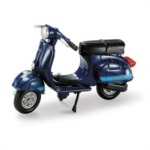 Model skútru Vespa 125 ET3 (76´) 1:32